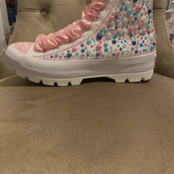 Customized converse/any size and or color!! - Picture 6 of 6